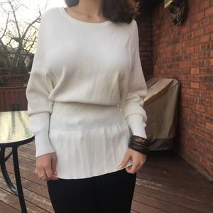 White Sweater Blouse with Cinched Waist Detail🕊